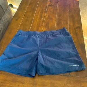 COLUMBIA Boys Omni-shade shorts. New w/o tags   Large14/16